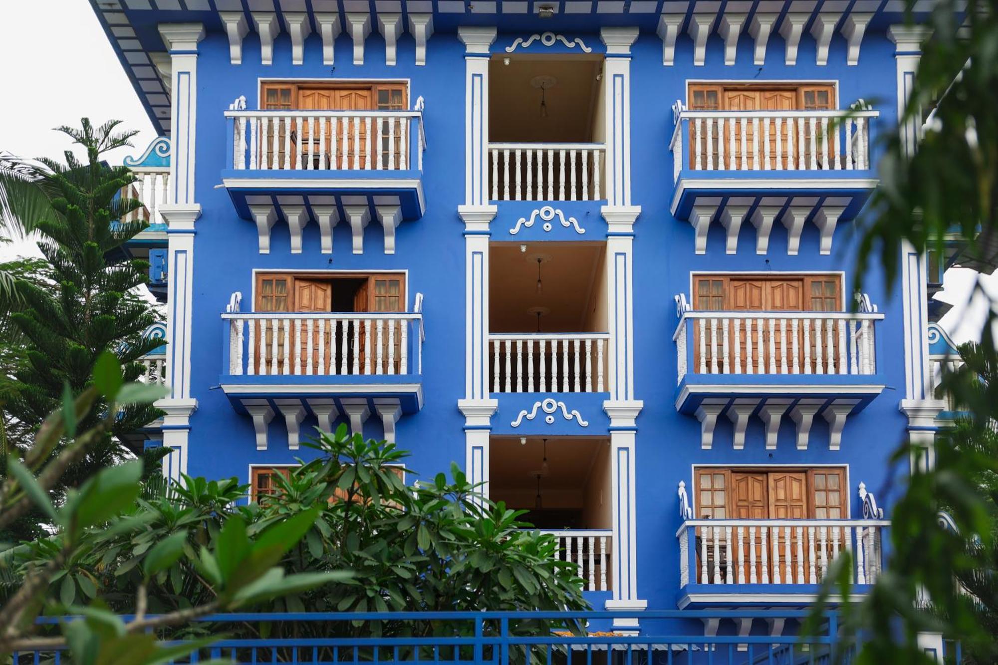 Mayflower Beach Resort By Casa Eternal Baga Exterior foto