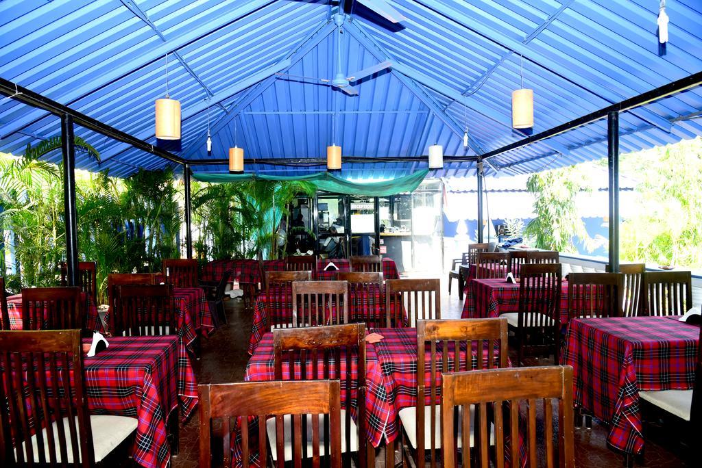 Mayflower Beach Resort By Casa Eternal Baga Exterior foto