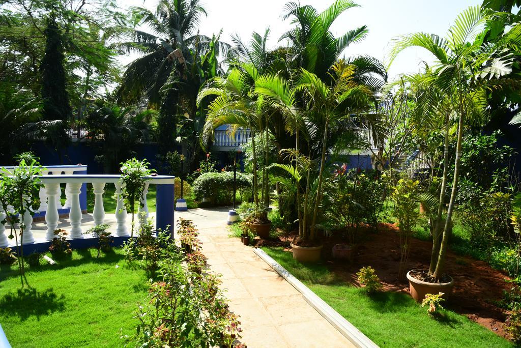 Mayflower Beach Resort By Casa Eternal Baga Exterior foto